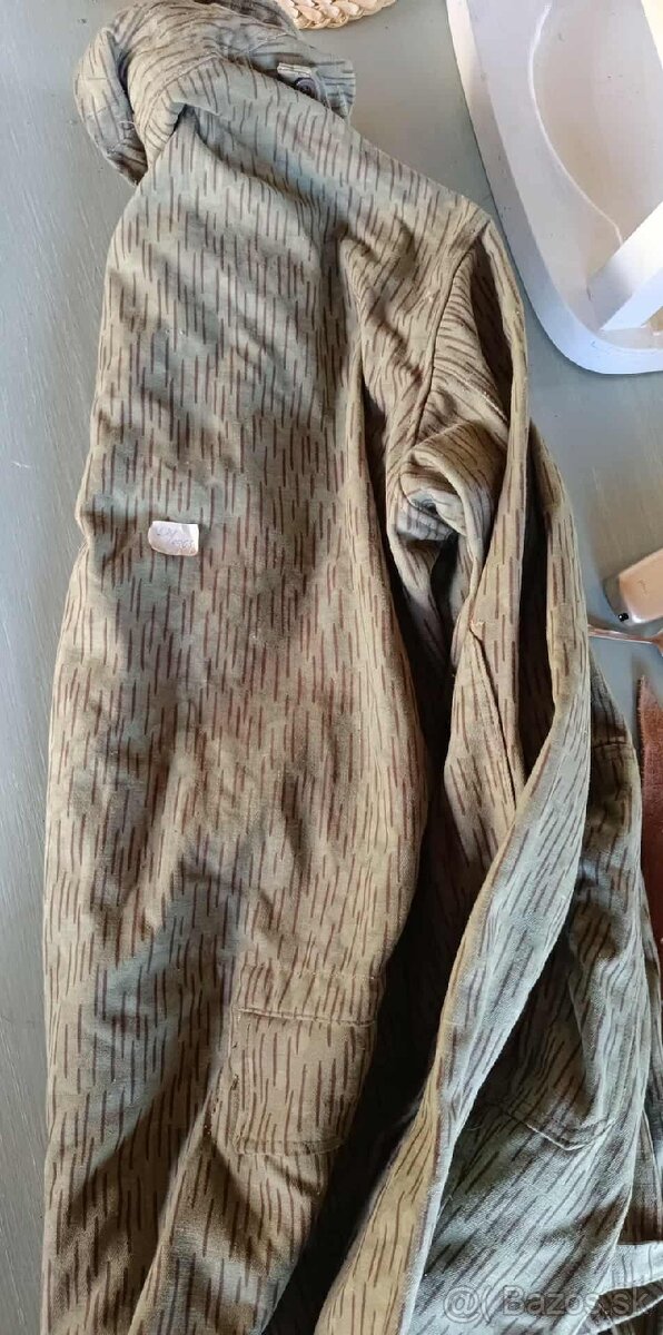 Ihličákovy kabát kongo