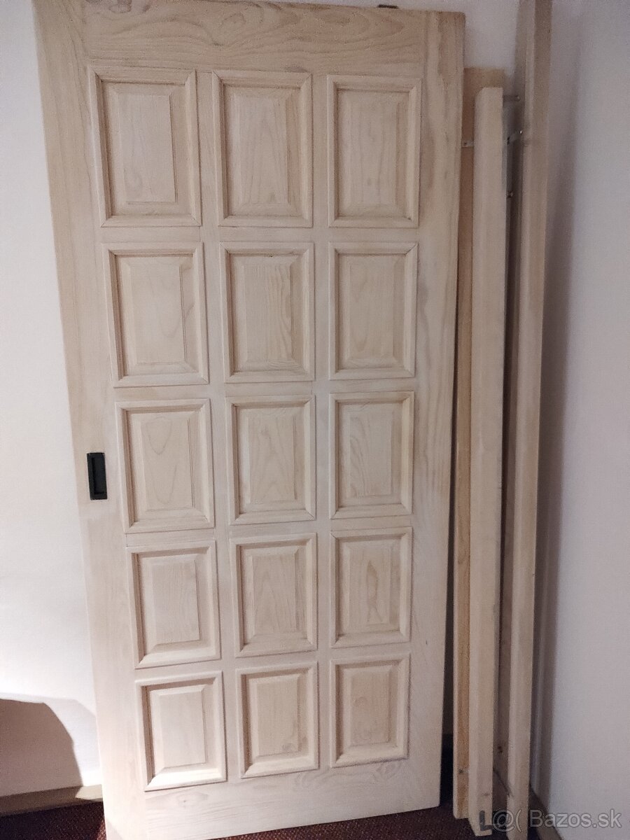 Posuvné dvere - masív
