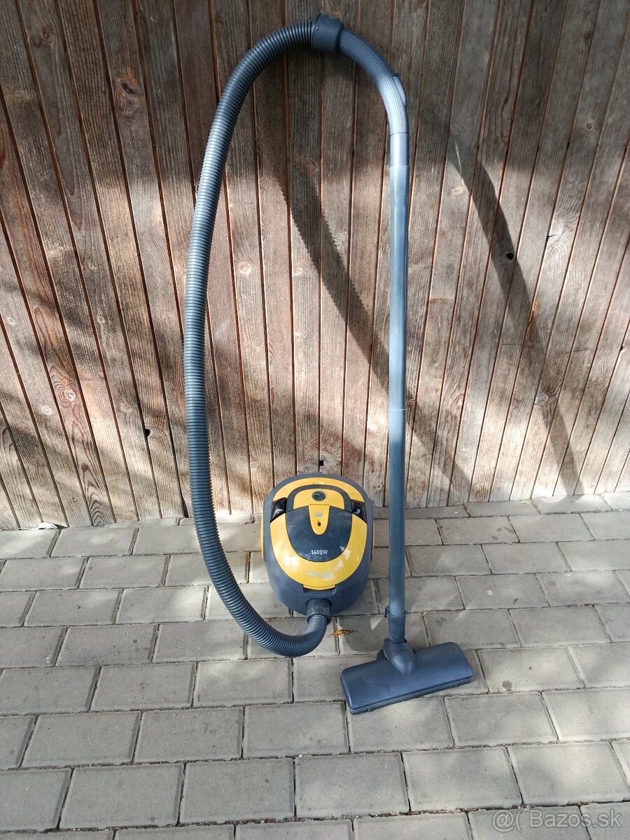 Vysávač Duo 1400W