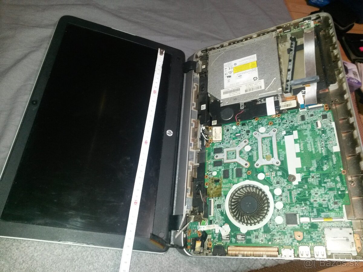 hp envy displey 15.6