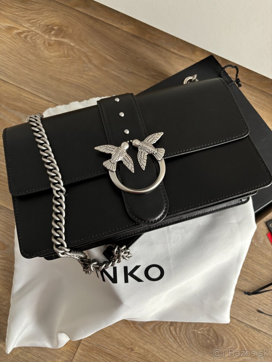 Kožená kabelka Pinko
