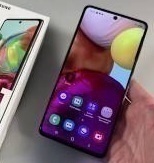 Predam Samsung Galaxy A71, krabicka, bez poskodeni.