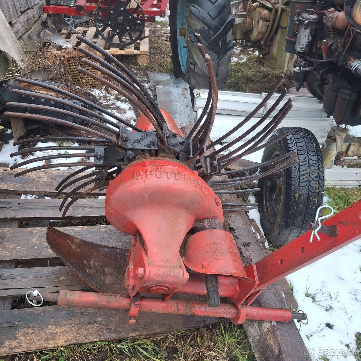 Vyorávač zemiakov potinger