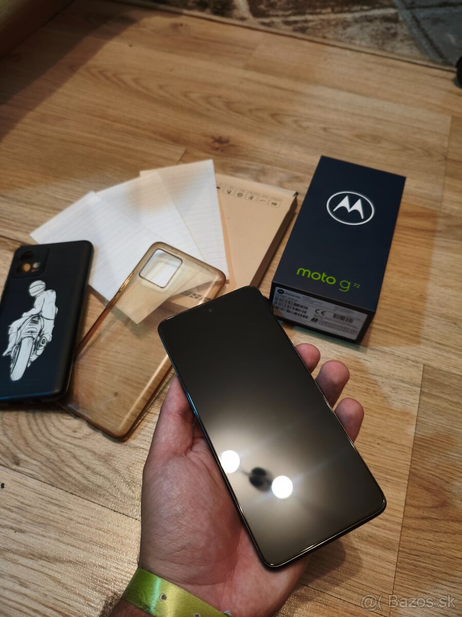 Motorola G72