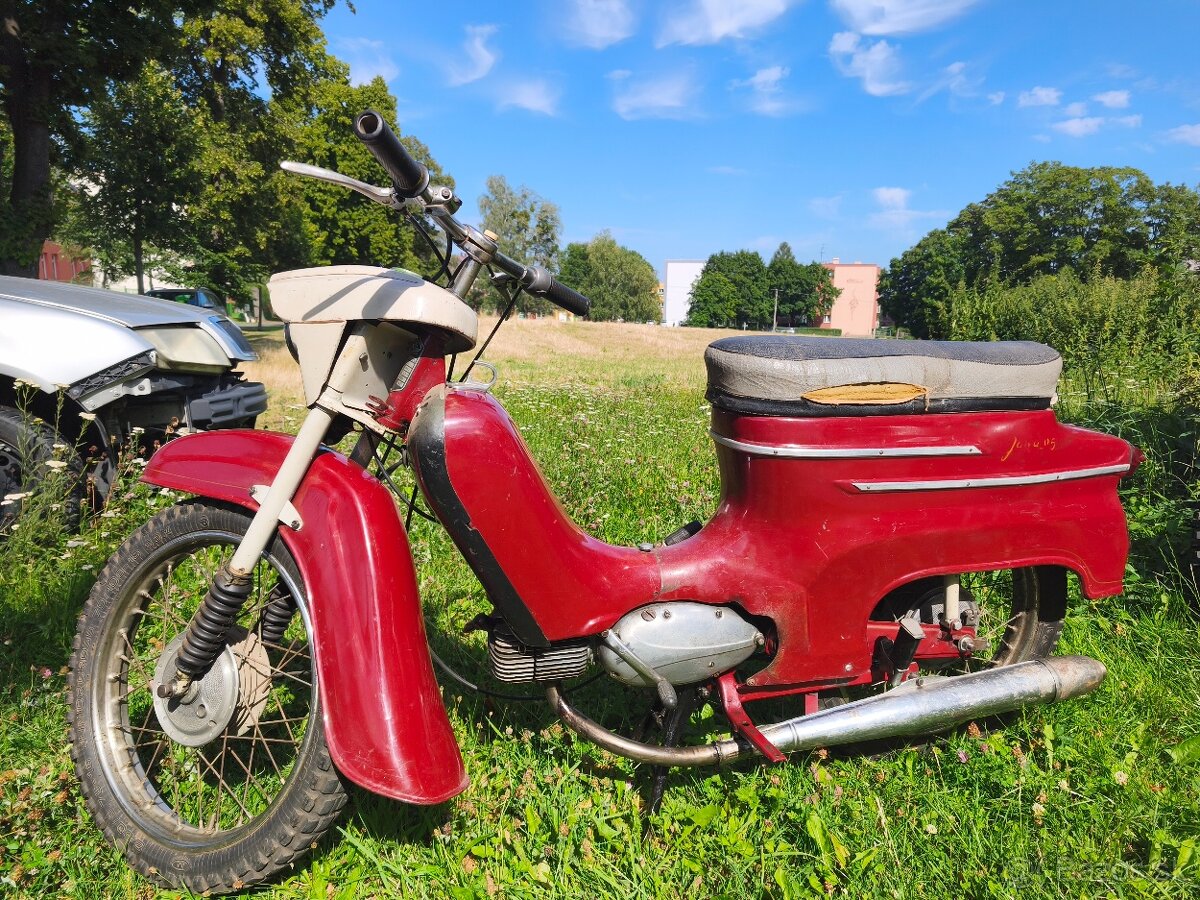 Jawa 05 pionýr 1966