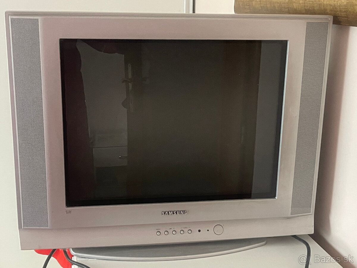 Klasický TV Samsung.