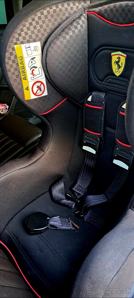 Autosedacka Ferarri