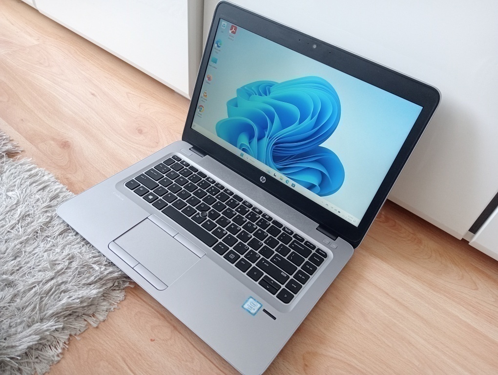 HP elitebook 840 G3 / 8gb ram / Intel core i5 / Windows 11-