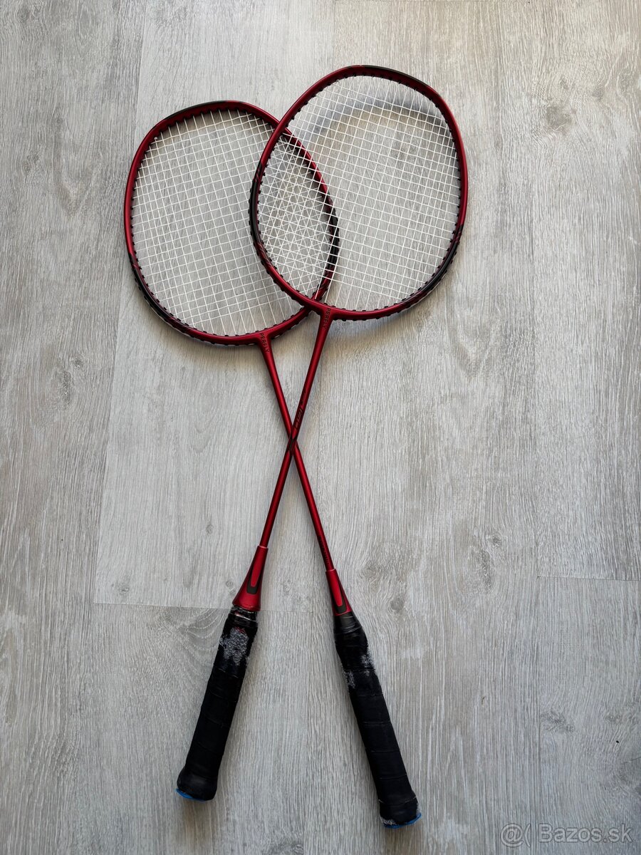 Bedmintonové rakety