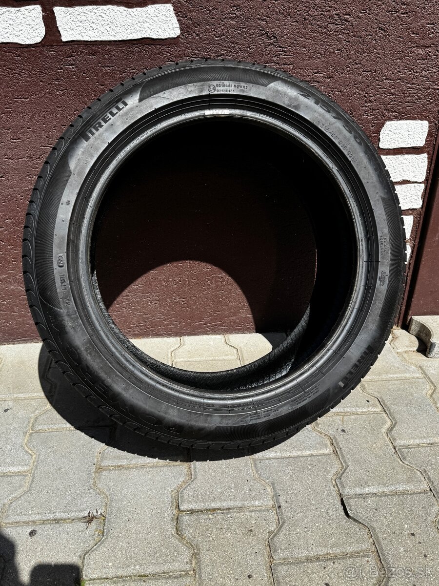 215/50 R18 Pirelli Powergy