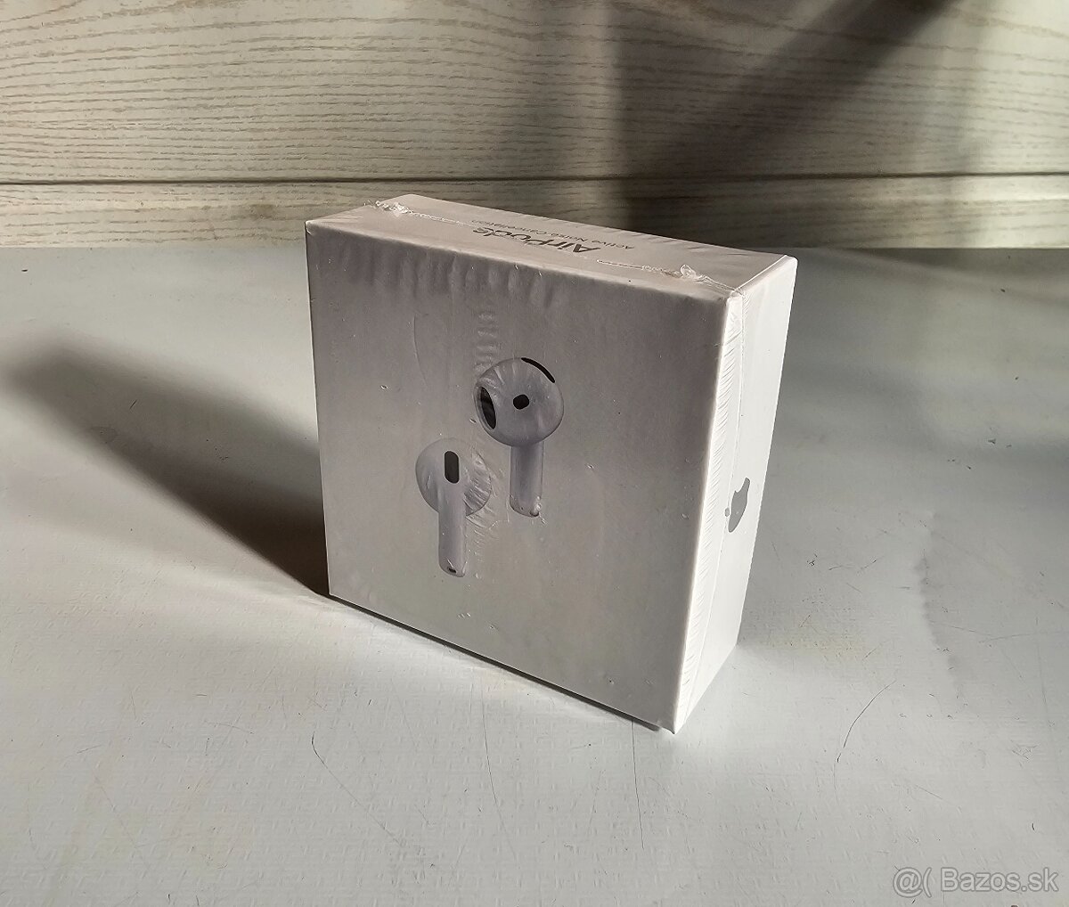 AirPods 4 ANC