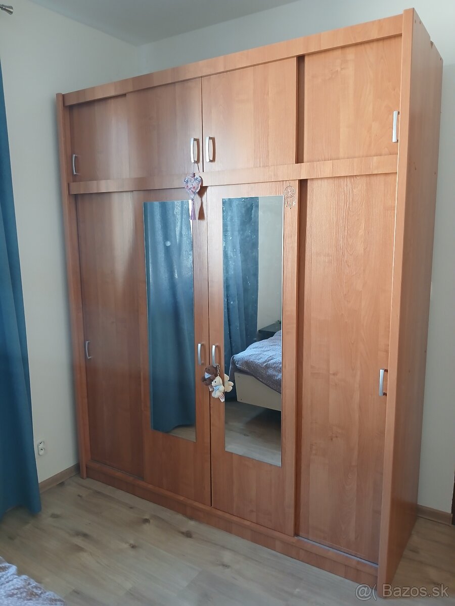 Skriňa