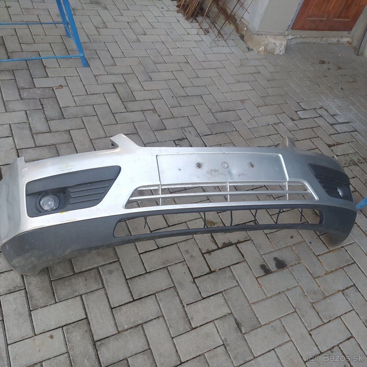 Predám nárazník FORD FOCUS MK2