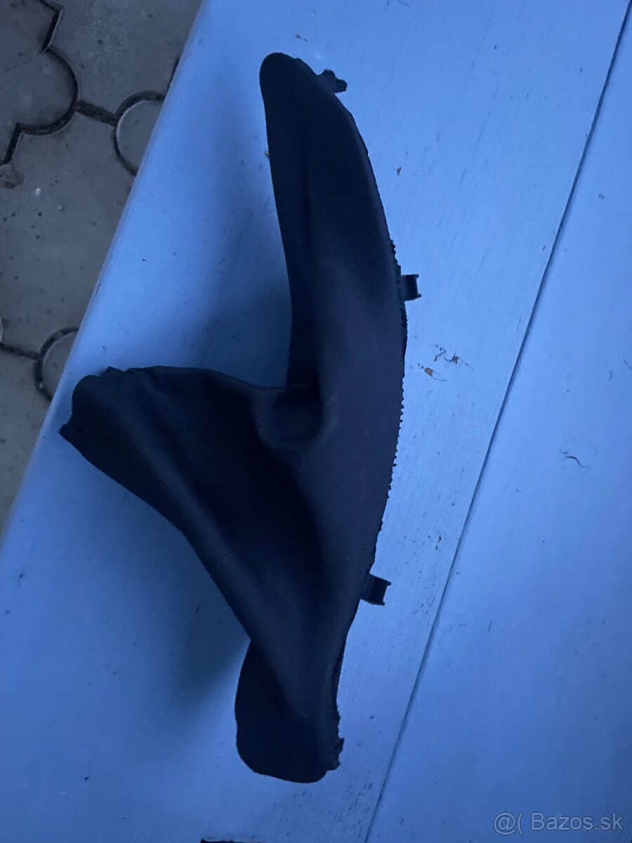 Manžeta na ručna brzda BMW f30 f31