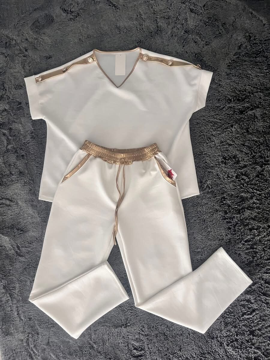 Športovo-elegantný set