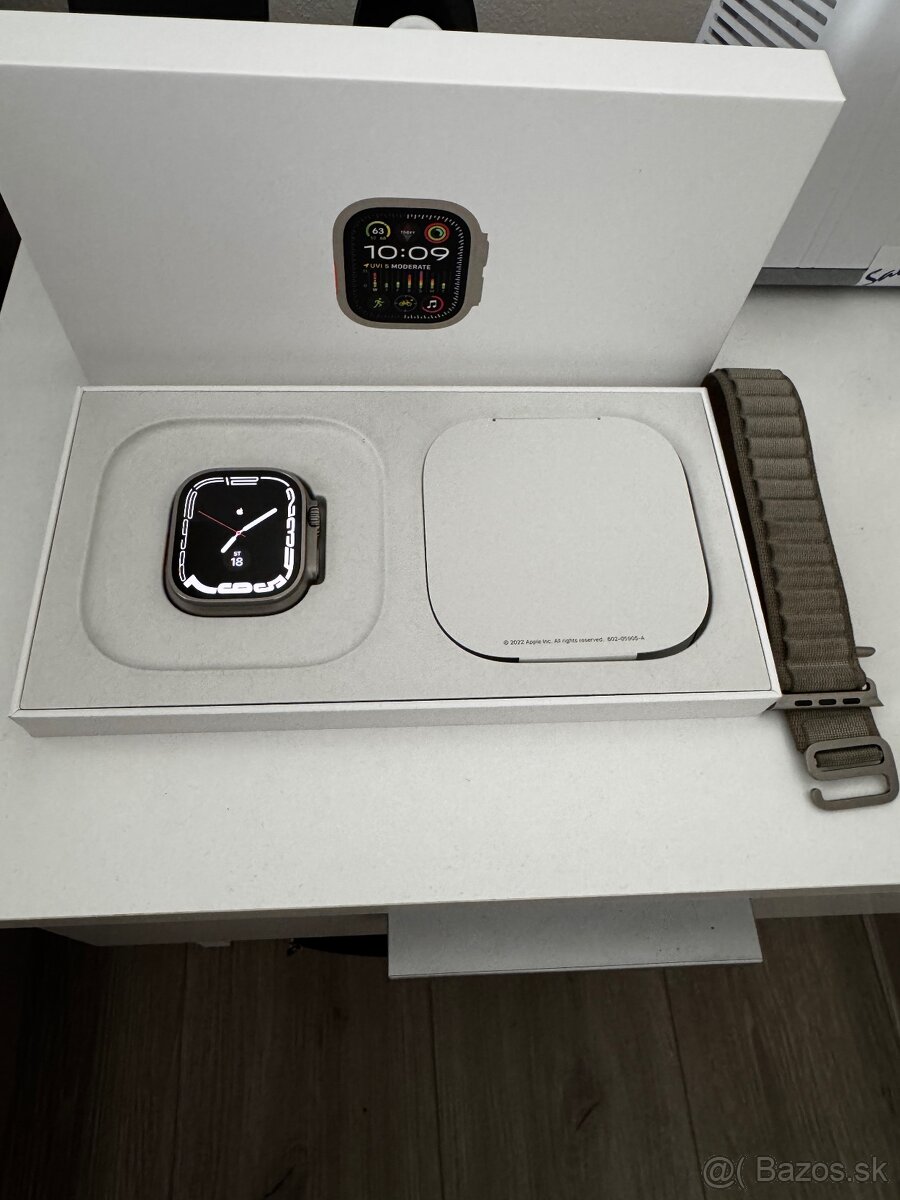 Apple Watch Ultra 2 – Natural Titanium, 49 mm – TOP stav