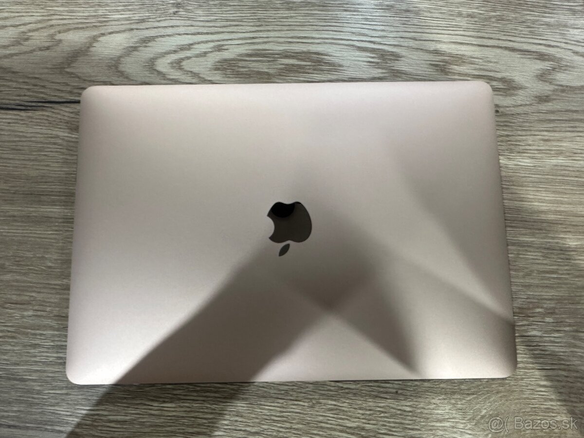Macbook Air 13 rose gold