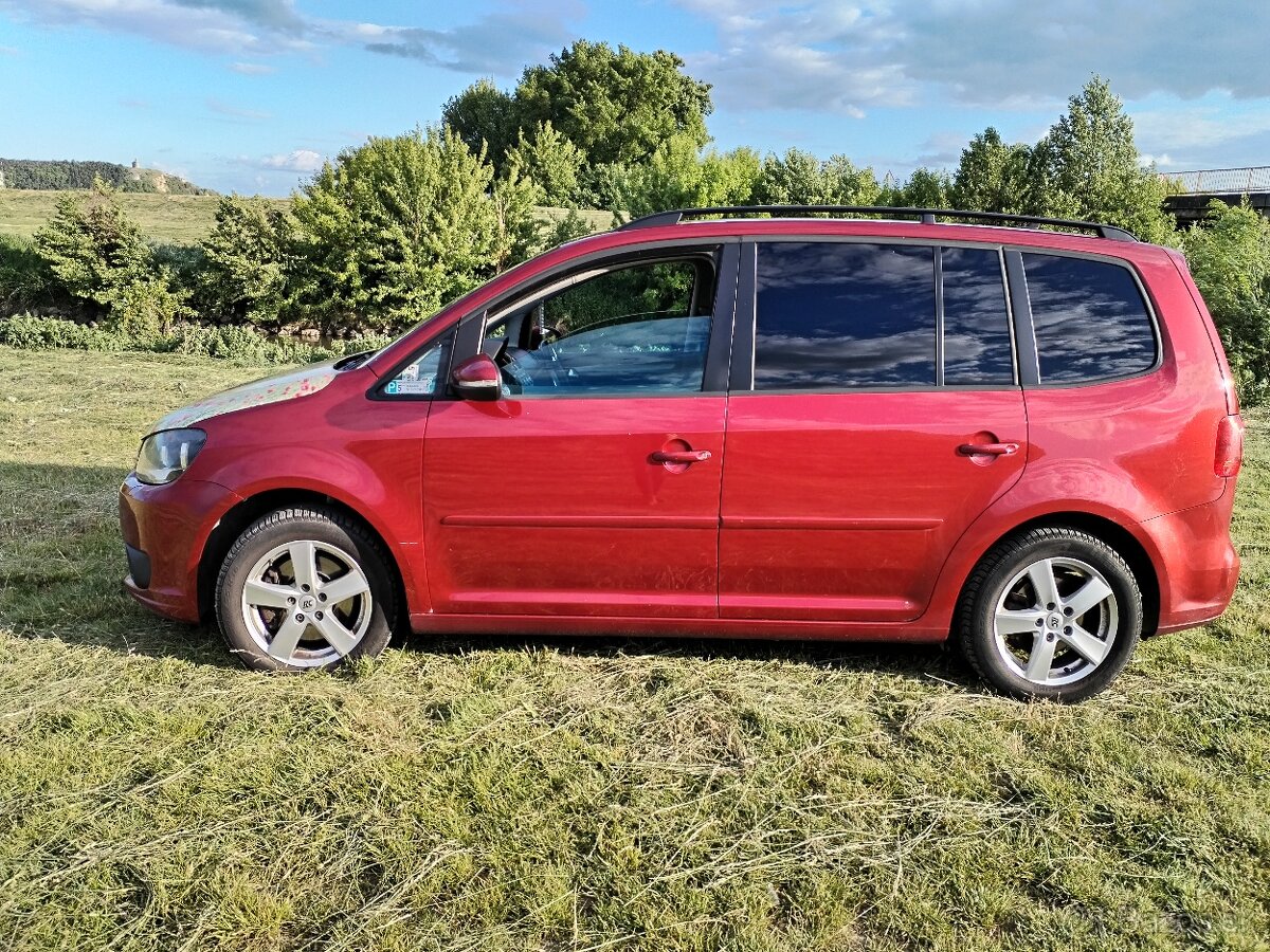 Volkswagen Touran 2.0TDI, DSG, 103KW ( 140 PS )