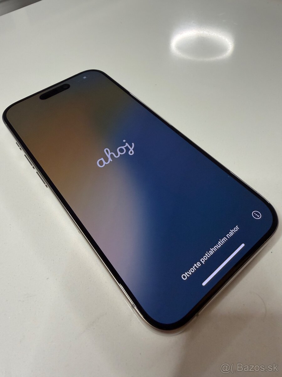 Predám iphone 15 pro 512 GB