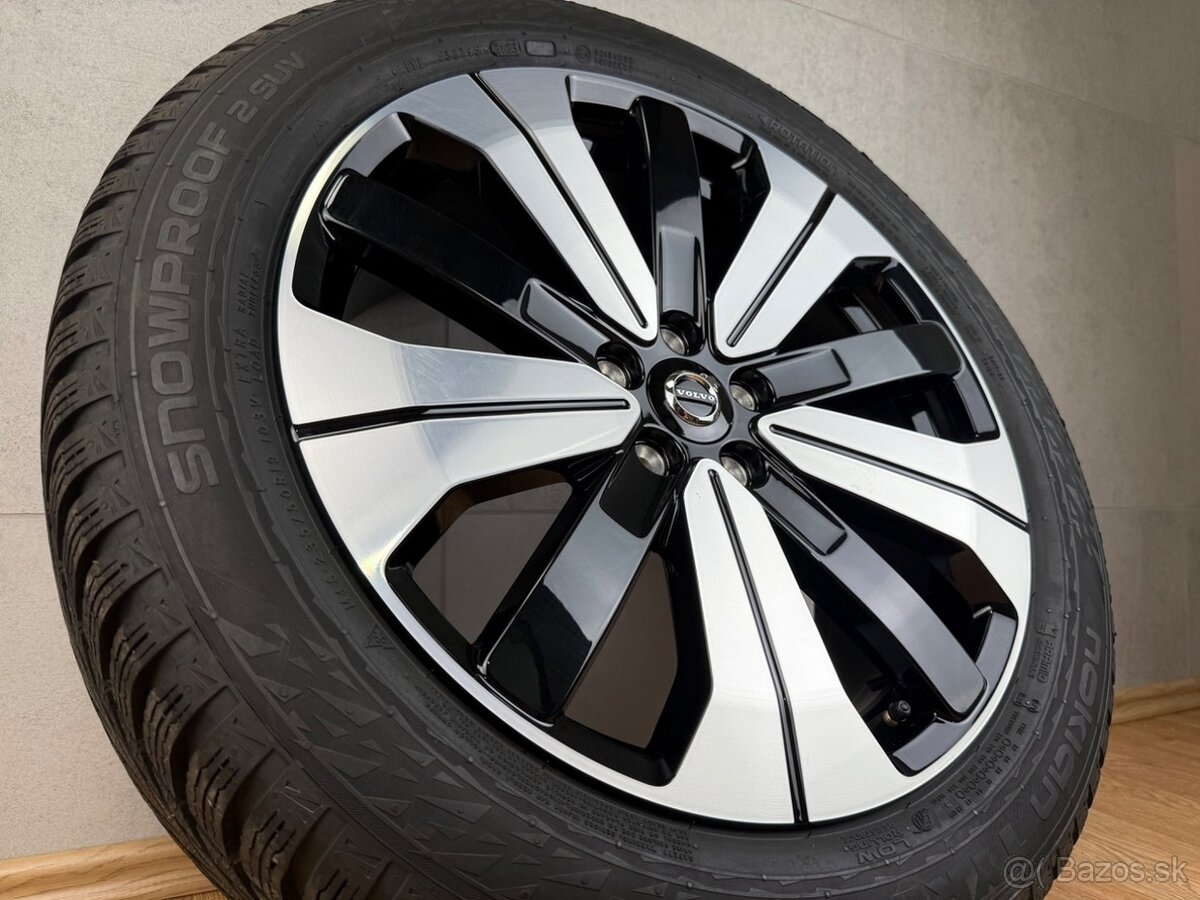 Originál zimní kolesa Volvo XC40 Recharge R19