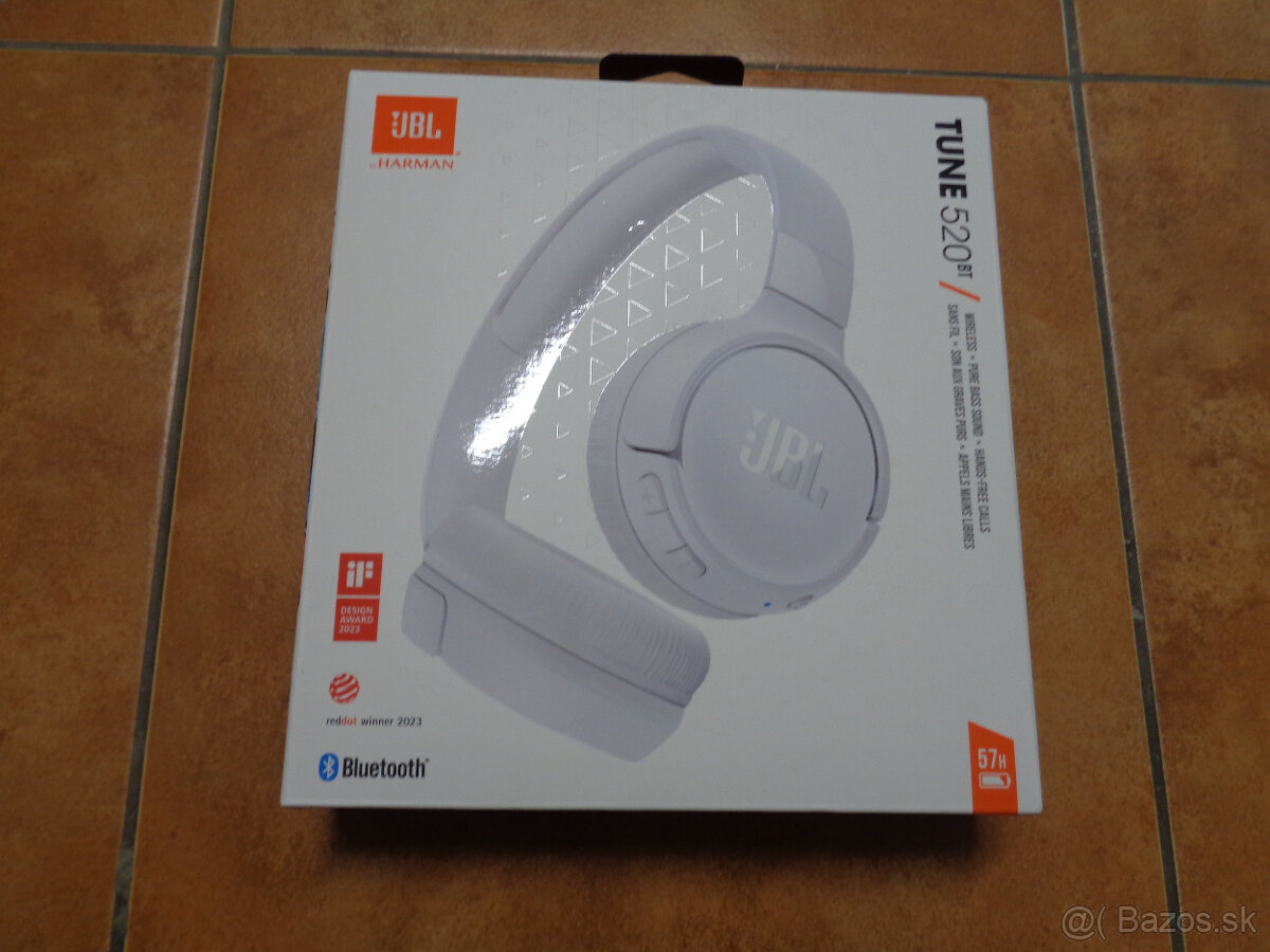 JBL Tune 520BT white