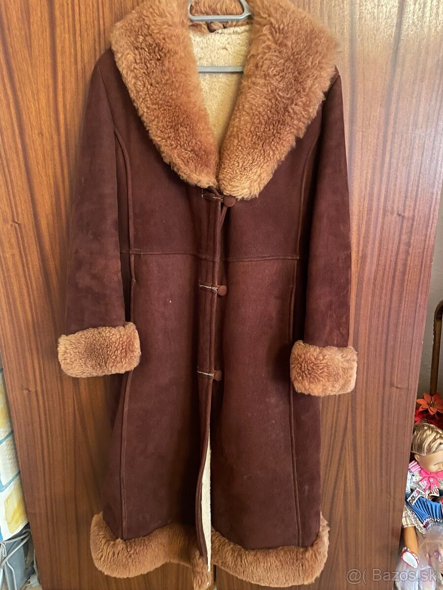 Slovenský kožuch z pravej ovčej kože