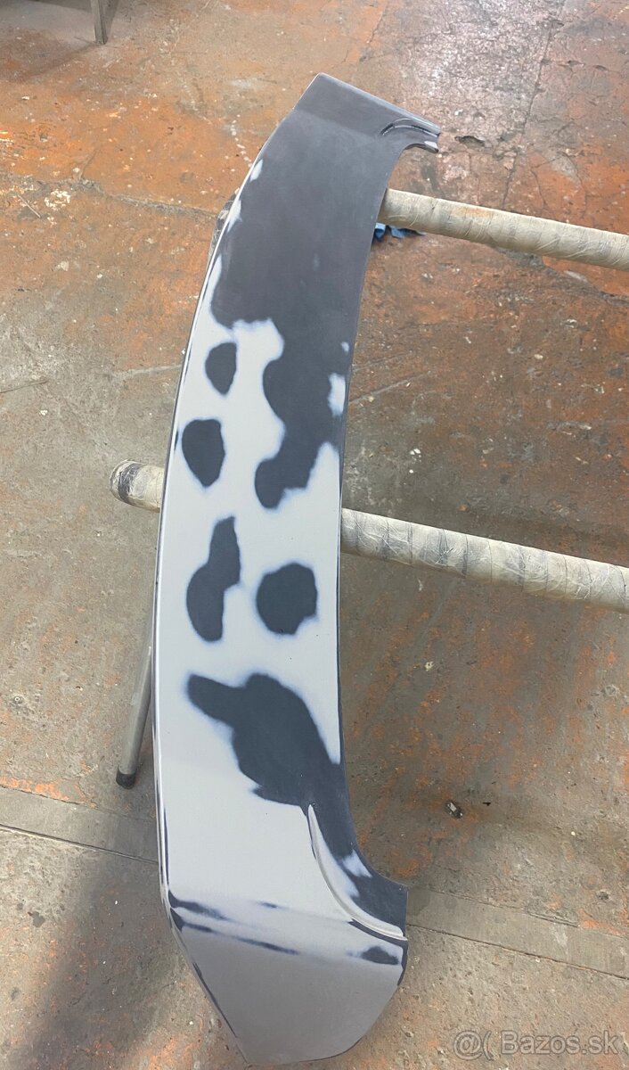 Hyundai Santa fe 3 zadny spojler