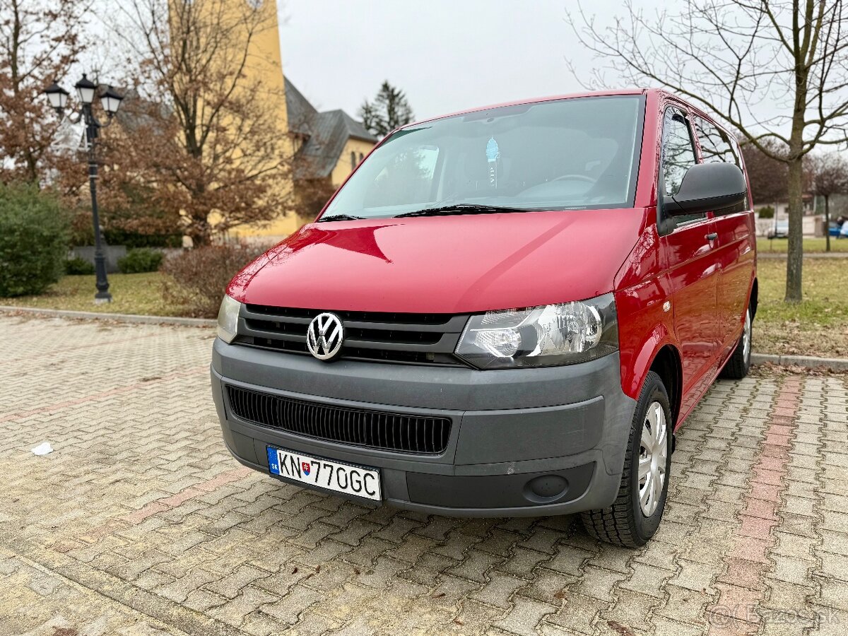 Volkswagen Transprter T5 - 2.0 , odpočet DPH , 9 miest.