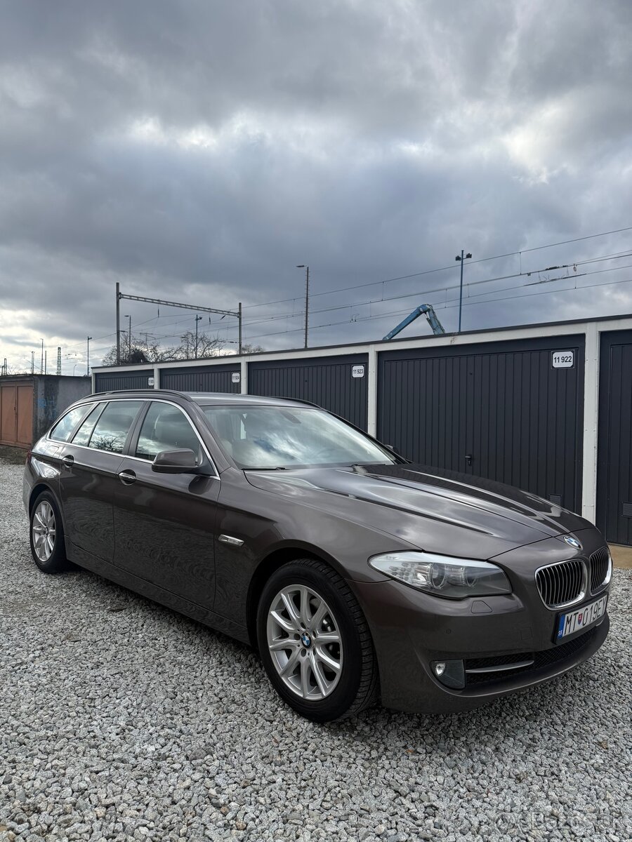 Bmw 5, 520 D manuál