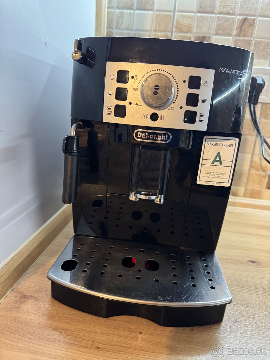 Kávovar De ´Longhi