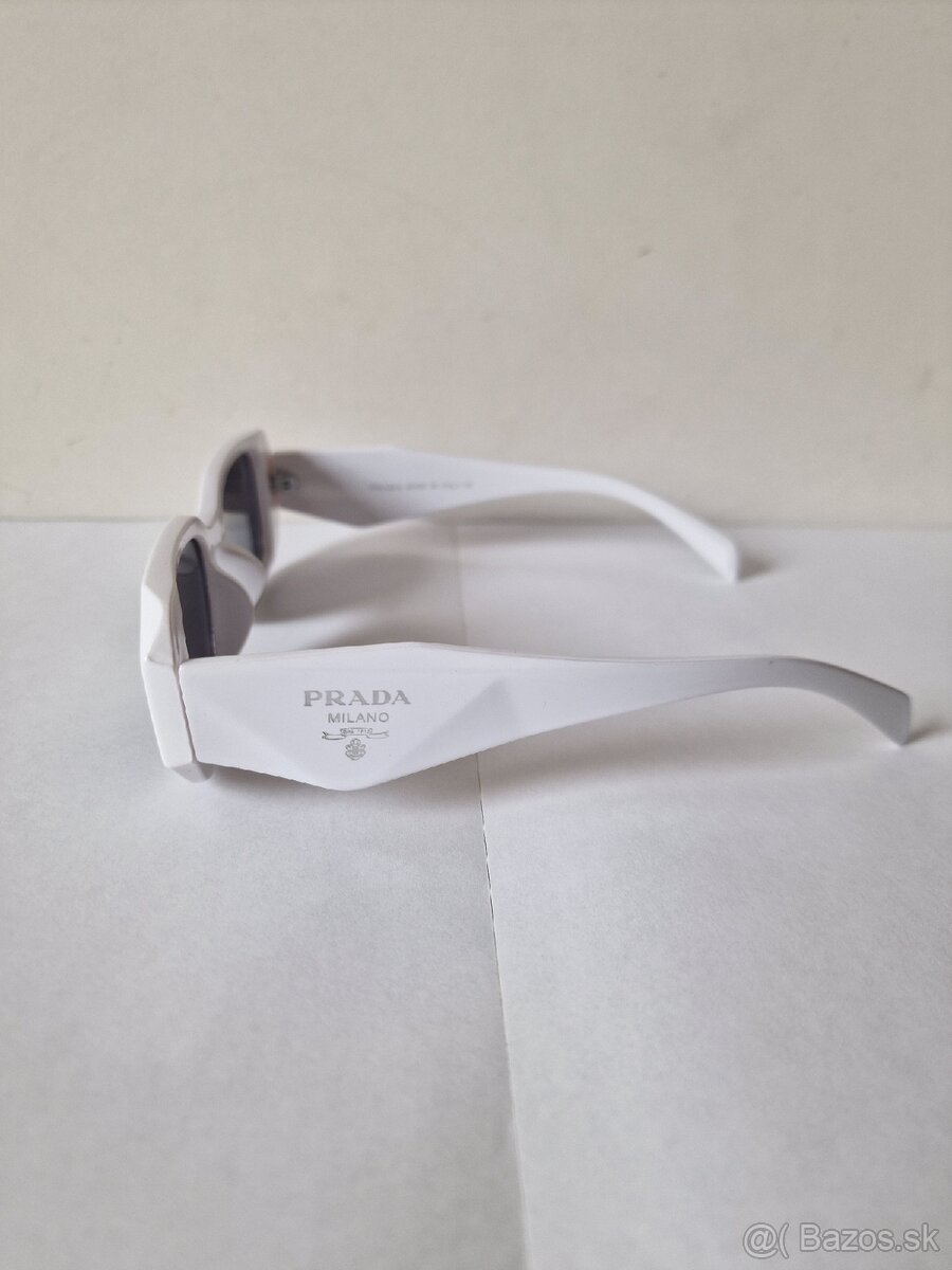 Prada slnečné okuliare