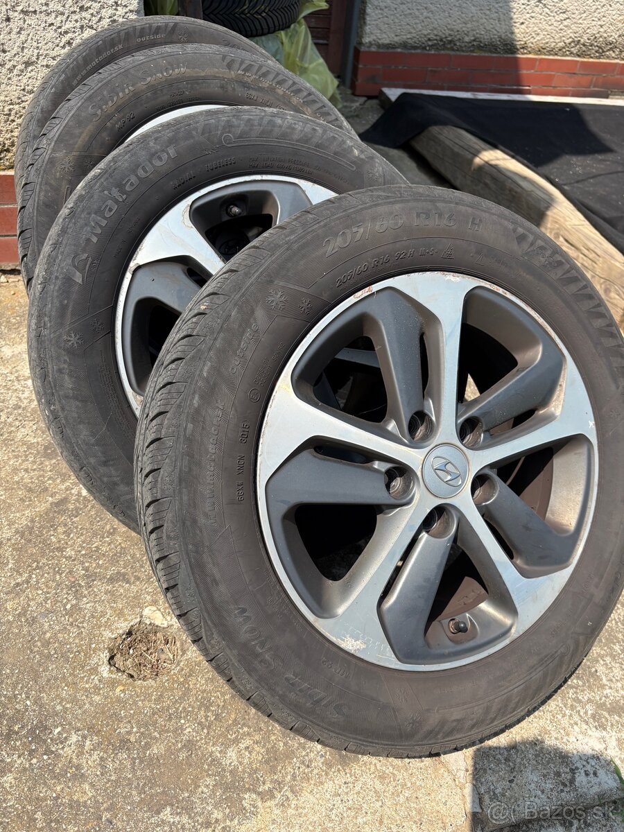 Hyundai i30 r16 - disky