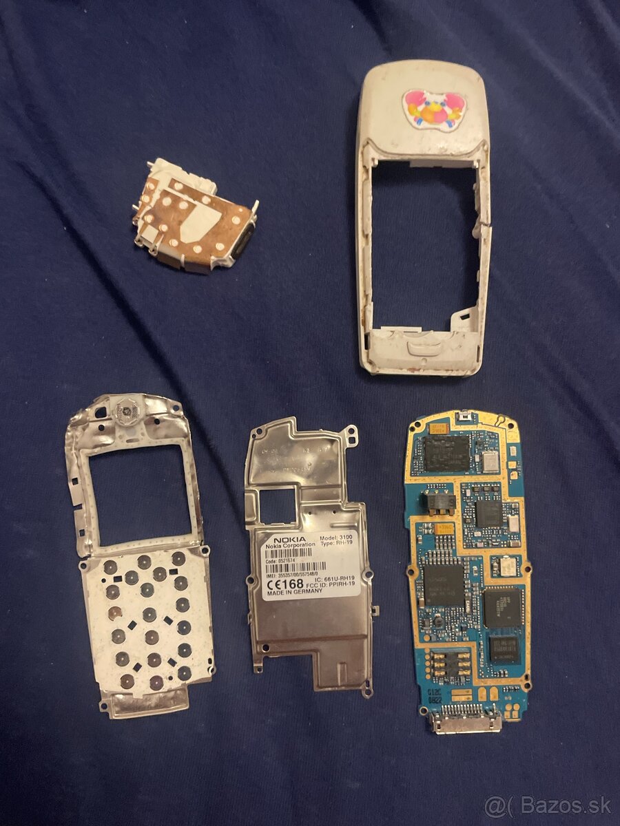Rôzne ND Nokiu 3100