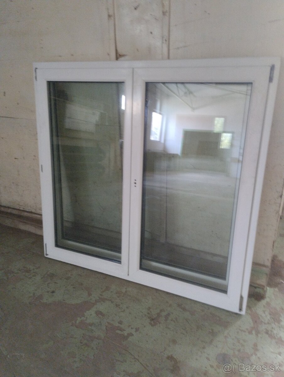Plastové okná 165×150. 2ks