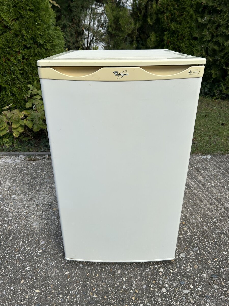 Predám chladničku Whirlpool A-class, typ RE-128, objem 118 l