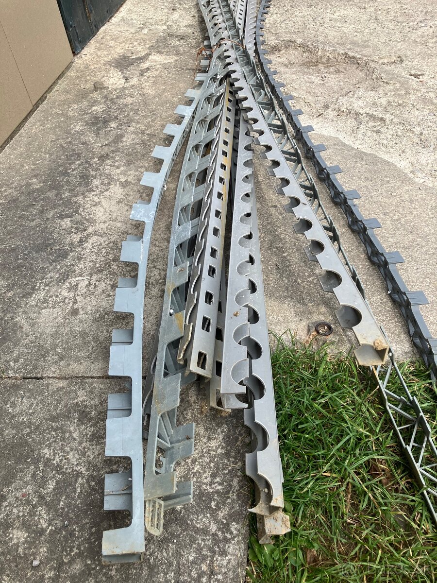 Upínacie listy pre podlahové kúrenie