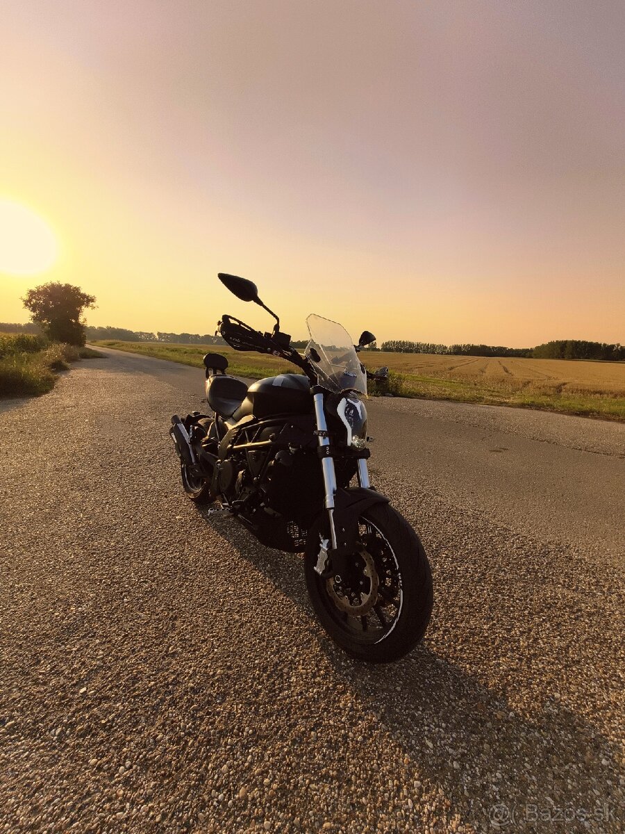 Benelli 502c 2023 mozna vymena za auto