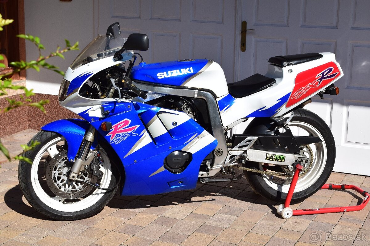 SUZUKI GSX-R 400