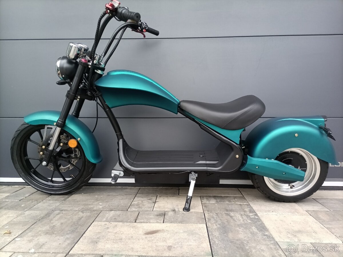 Elektrická koloběžka Chopper SUPER 2000 W tyrkysová, 20 Ah