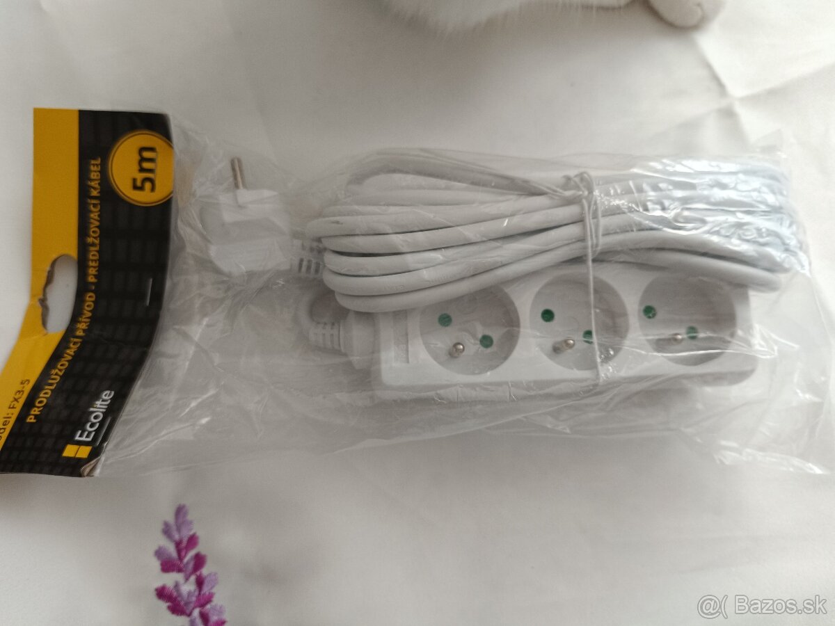 Predlžovačka, rozbočka, časový spínač, koaxial