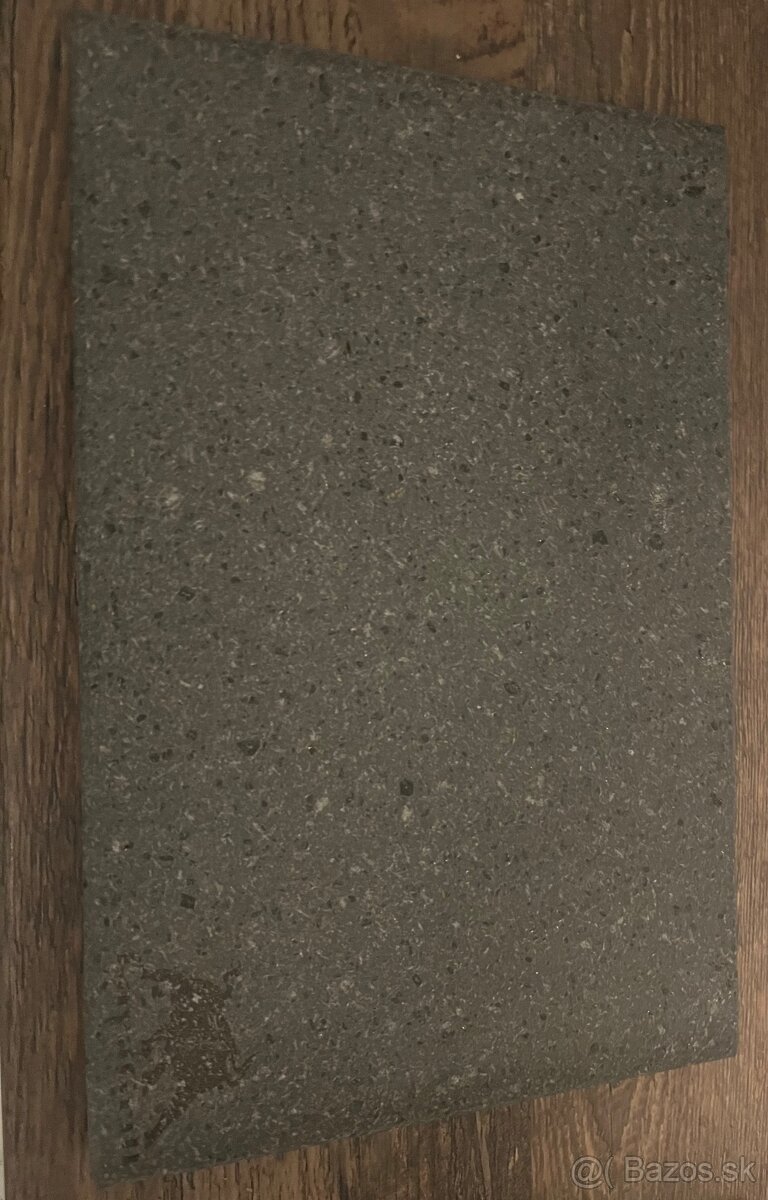 Grilovaci lavovy kameň 30x20x2