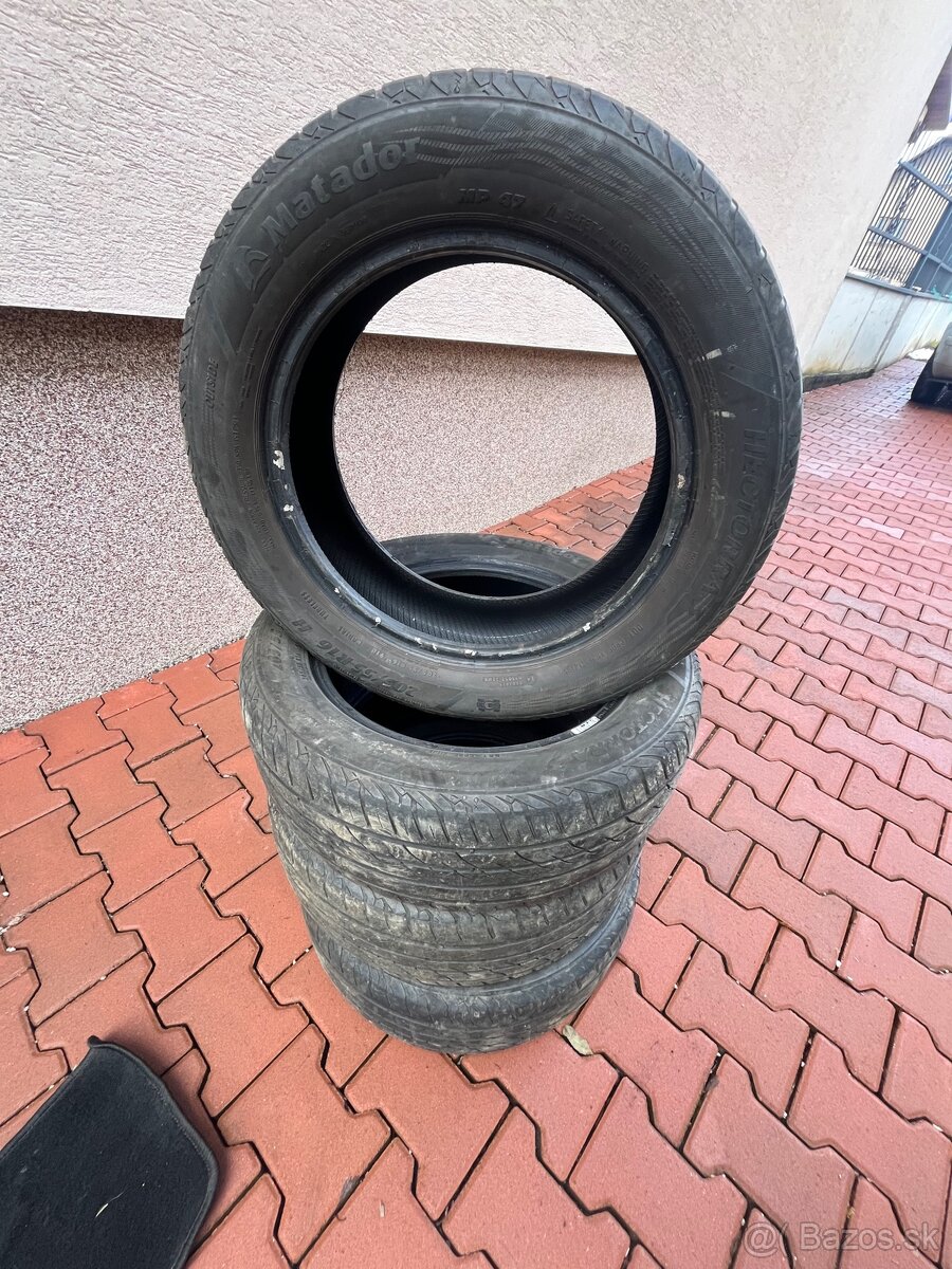 Pneu 205/55 r16