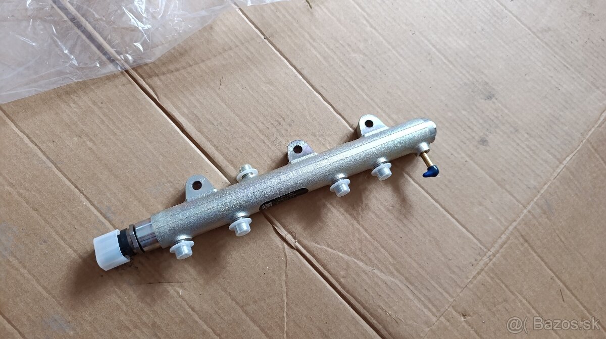 Rozdeľovač paliva Ford Ranger II