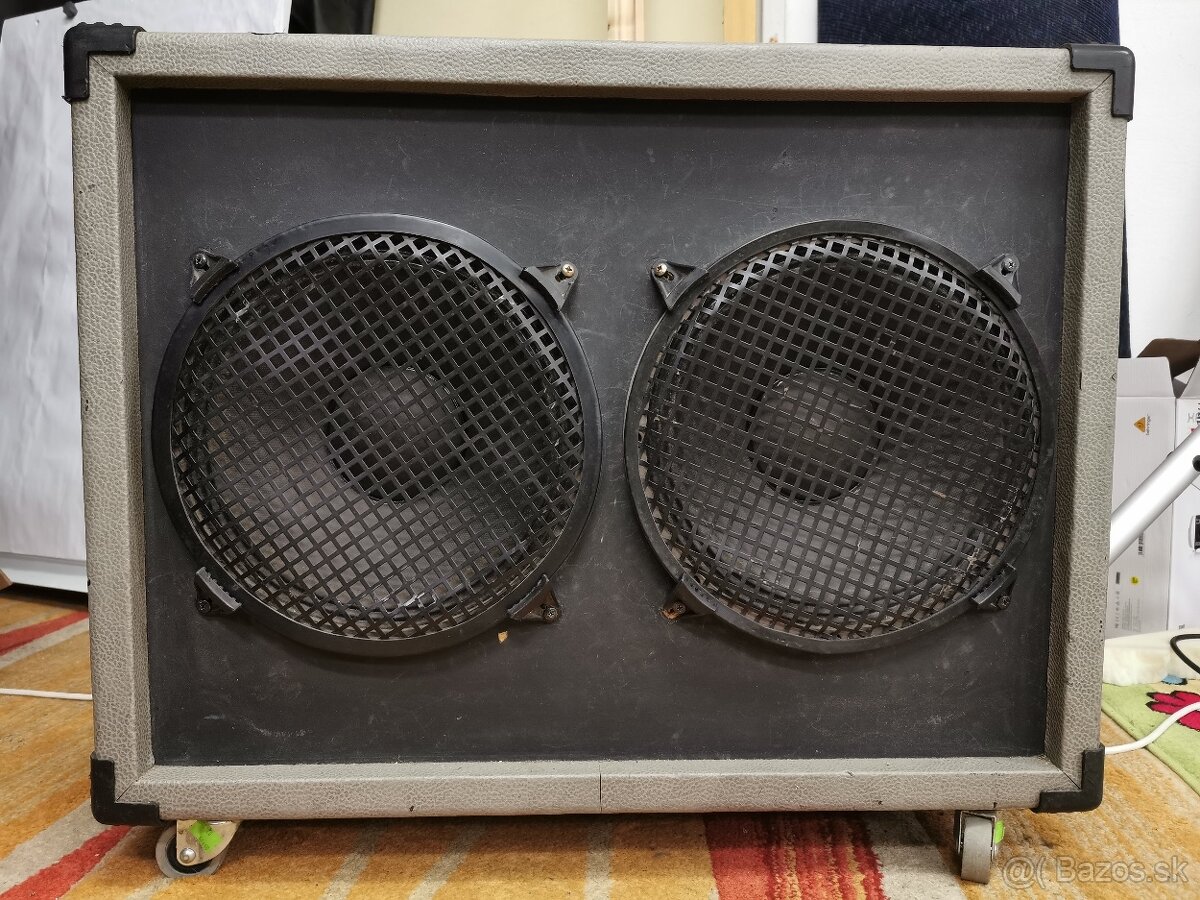 Gitarový box 2x12