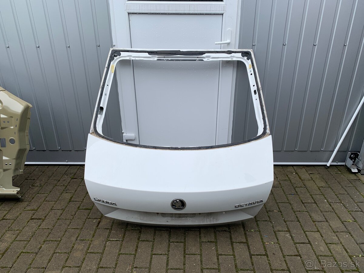 Kufrove dvere skoda octavia 3