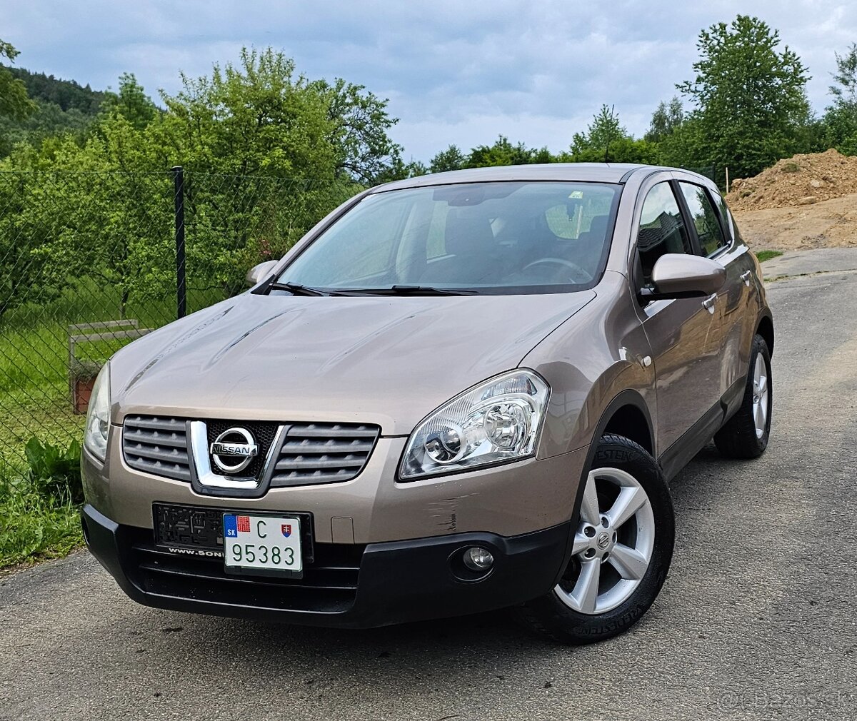 Nissan Qashqai 1.6i Tekna
