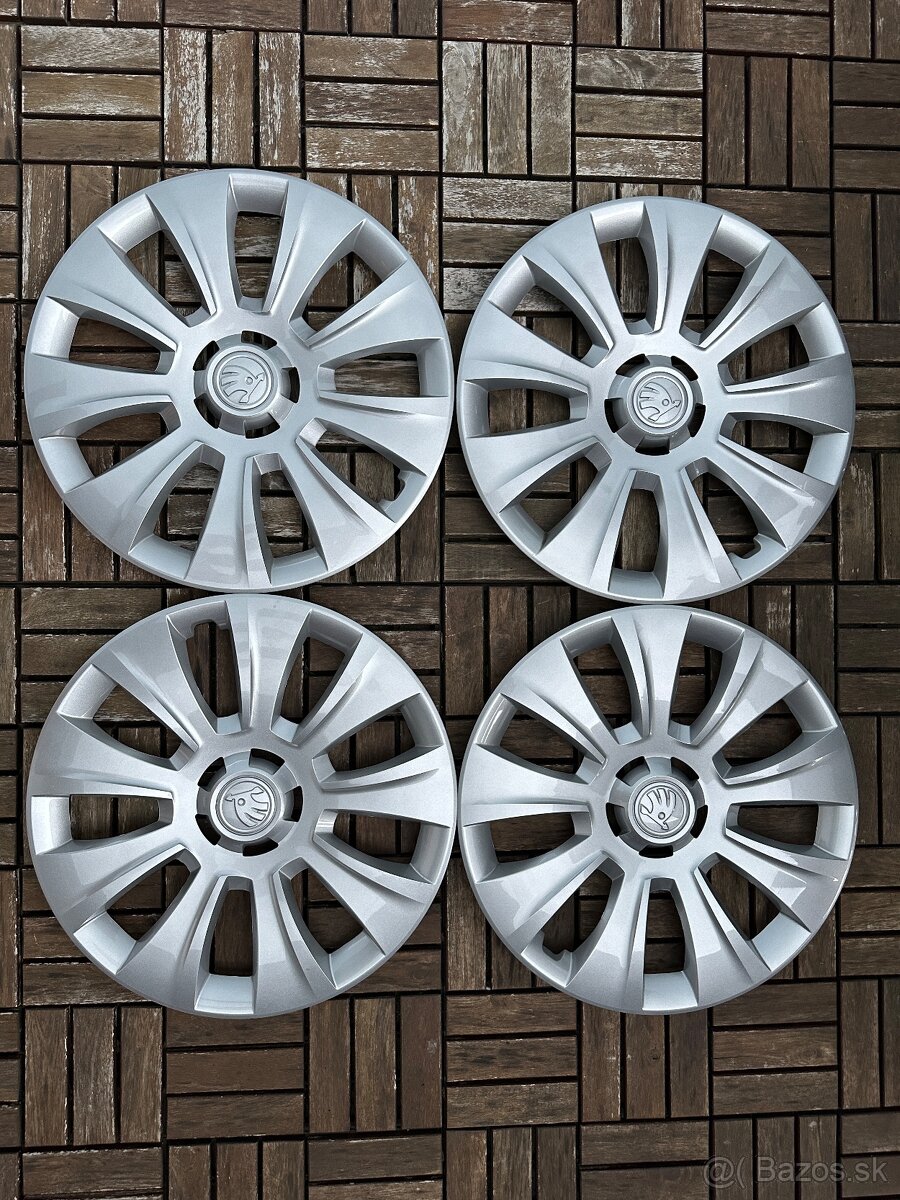 Sada puklic Borneo 16" Skoda Karoq