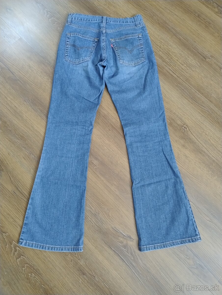Levis rifle veľkosť S