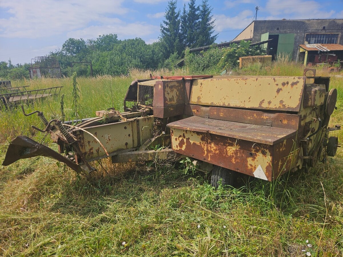 Predám lis,balíkovač
