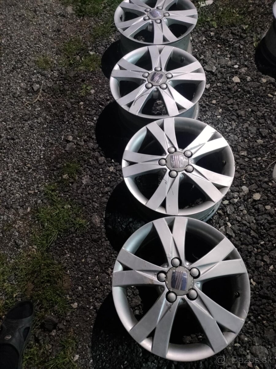 4ks alu disky orig. Seat 5x112 r16